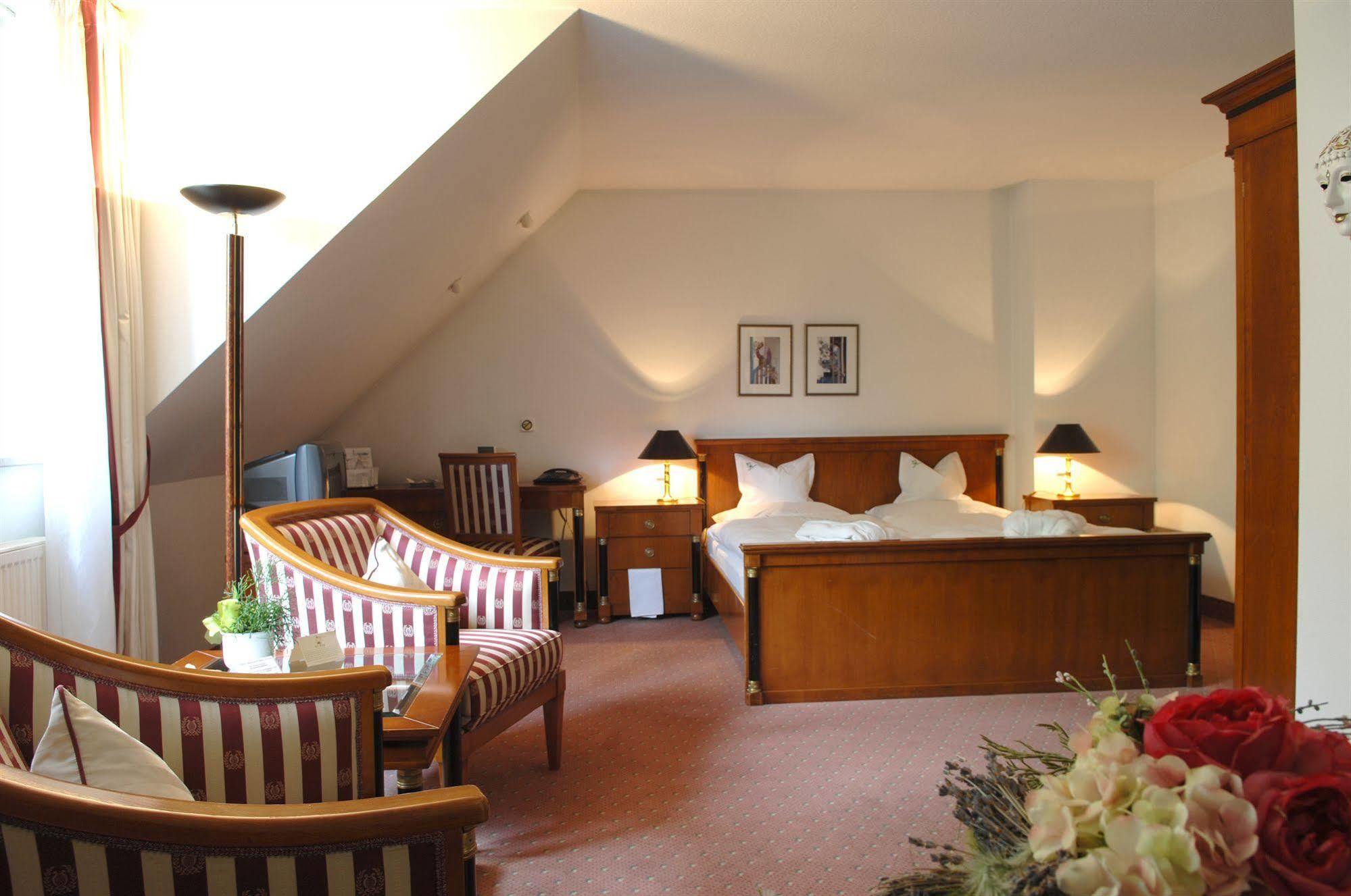Stegaurach Hotel Gasthof Der Krug מראה חיצוני תמונה