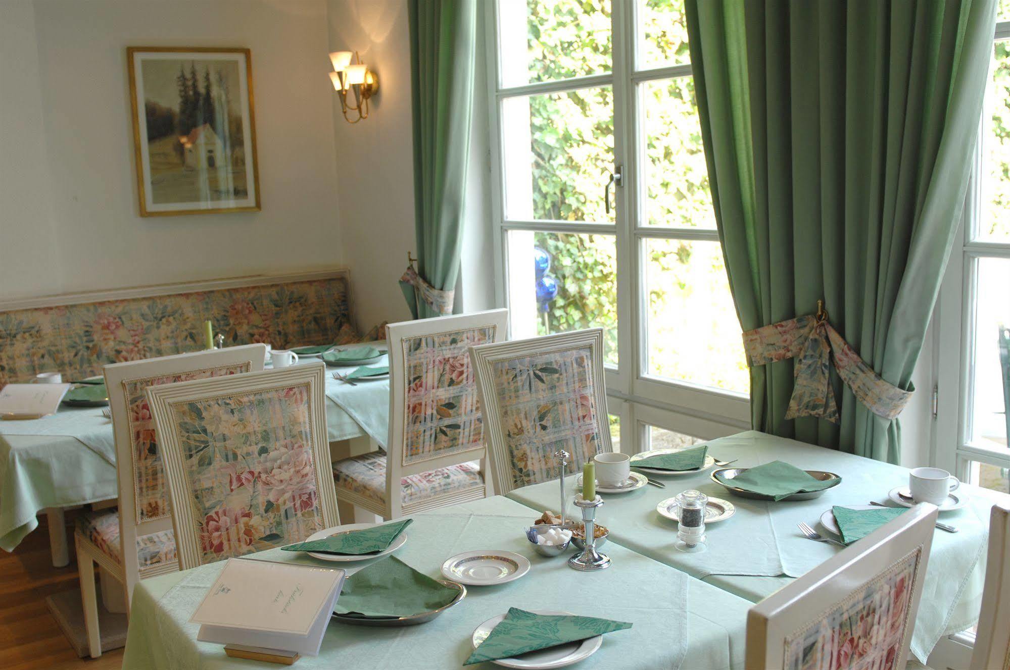 Stegaurach Hotel Gasthof Der Krug מראה חיצוני תמונה